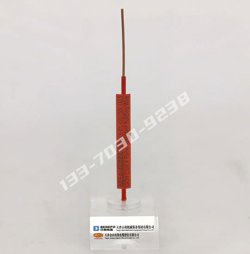 JG ͸180ȵ500V